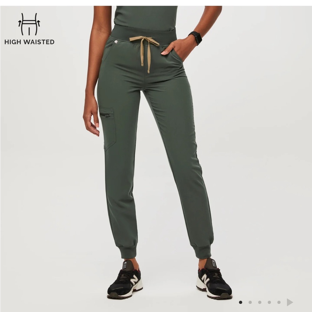 Green Figs High Waist Zamora Jogger Scrub Pants Medium